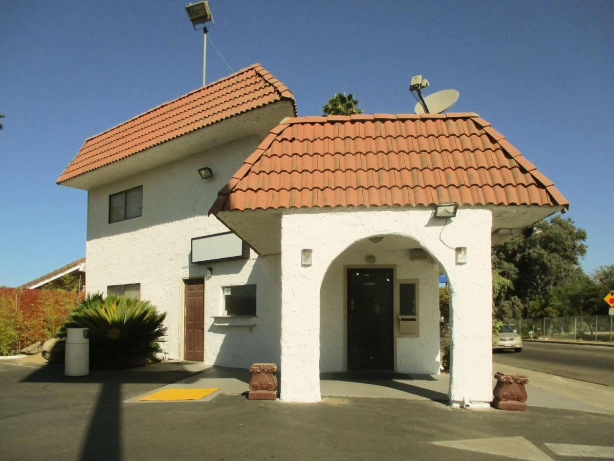 Motel 6-Fresno, Ca Экстерьер фото