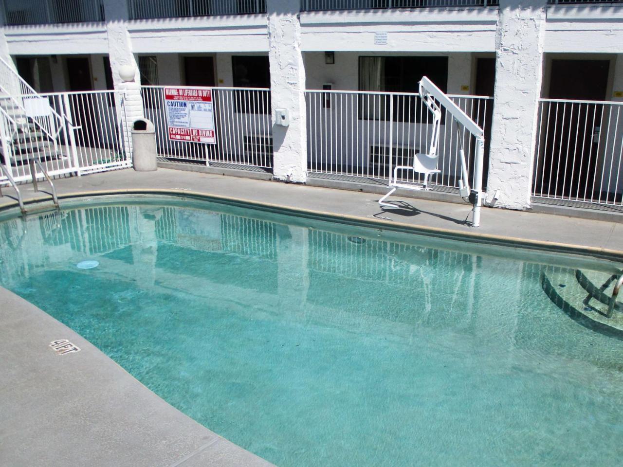 Motel 6-Fresno, Ca Экстерьер фото